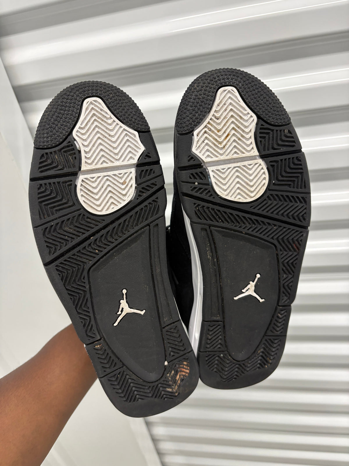 Size 7.5 - Jordan 4 Retro White Thunder
