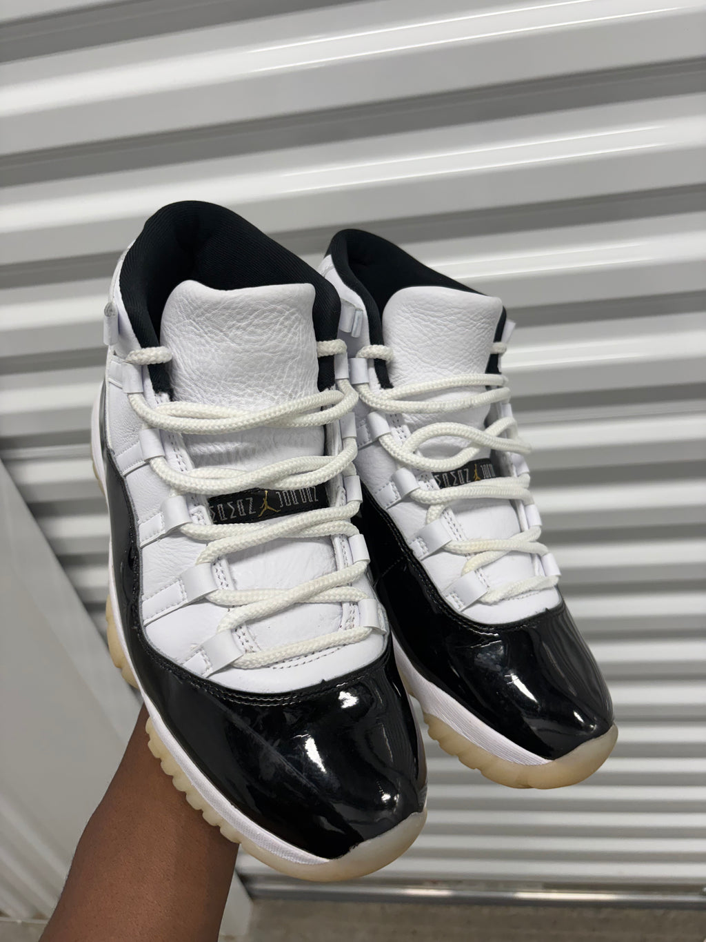 Size 9.5 - Jordan 11 Retro Dmp Gratitude 2023