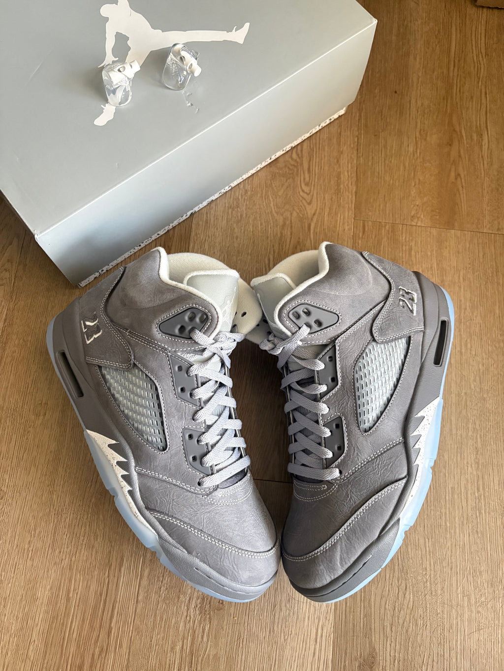 Size 10.5 - Jordan 5 Retro Wolf Grey 2026