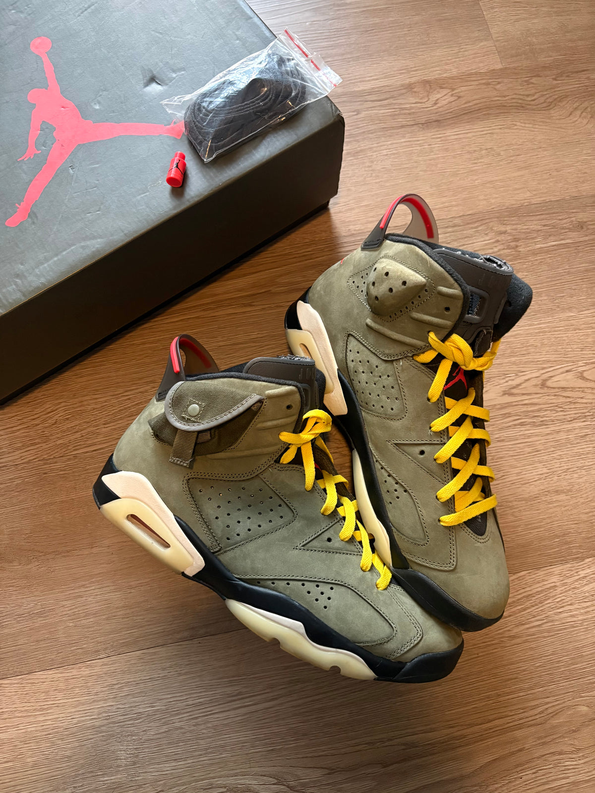 Size 12 - Jordan 6 Retro Travis Scott Olive
