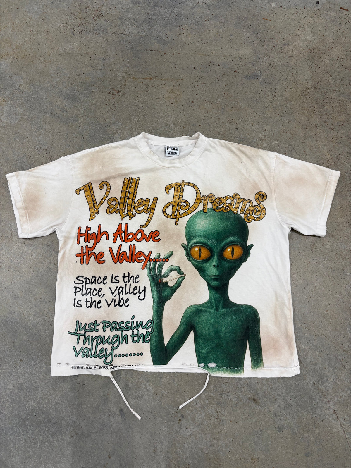 Size XL - Vale Forever Alien Tee