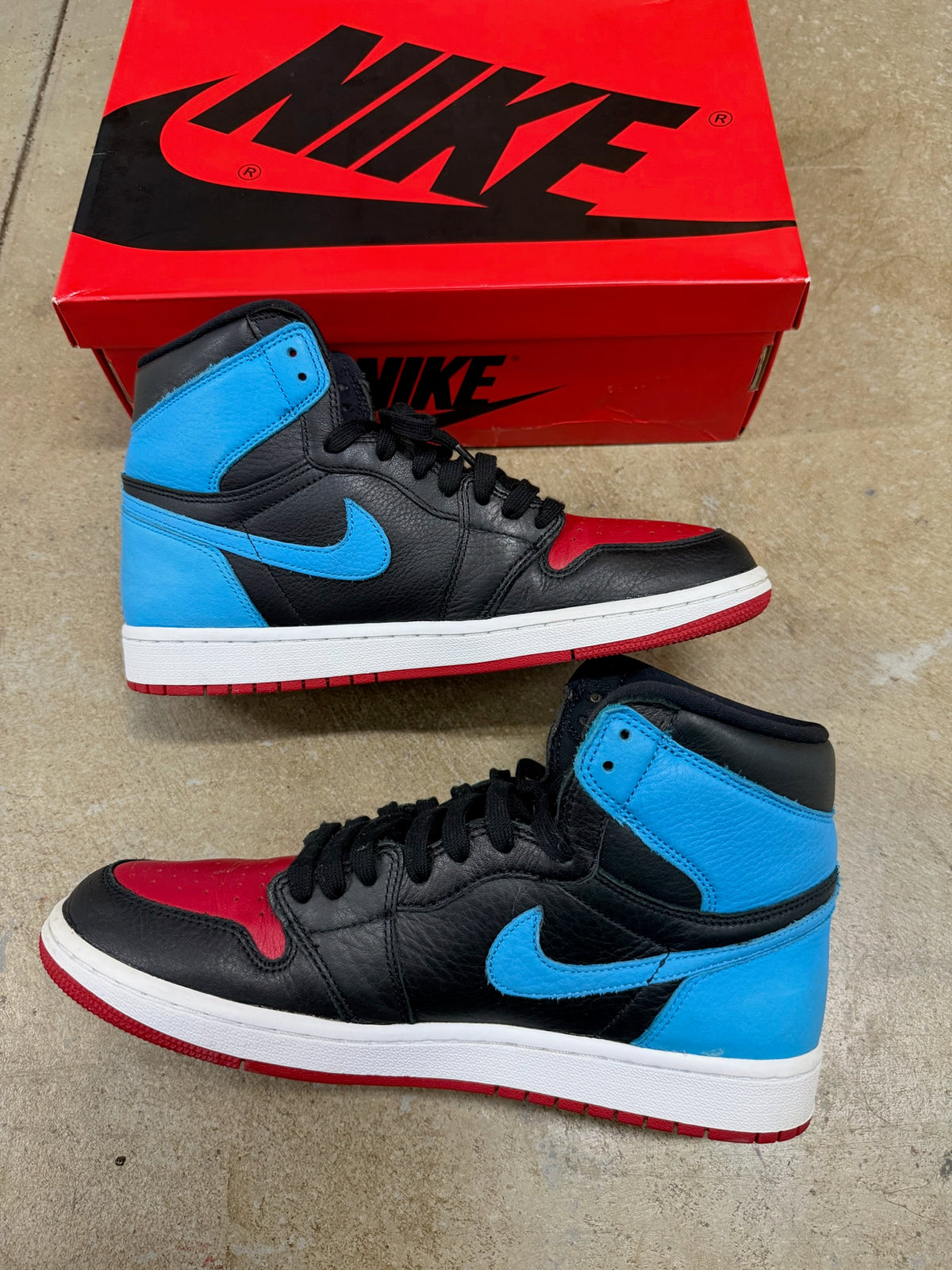 Size 9.5M - Jordan 1 Retro Unc To Chi