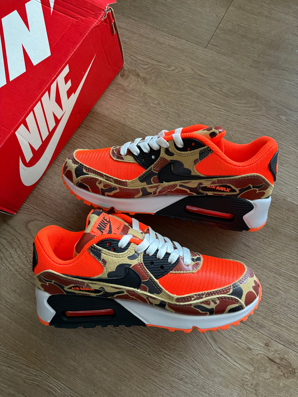 Size 6.5y - Nike Air Max 90 Orange Camo