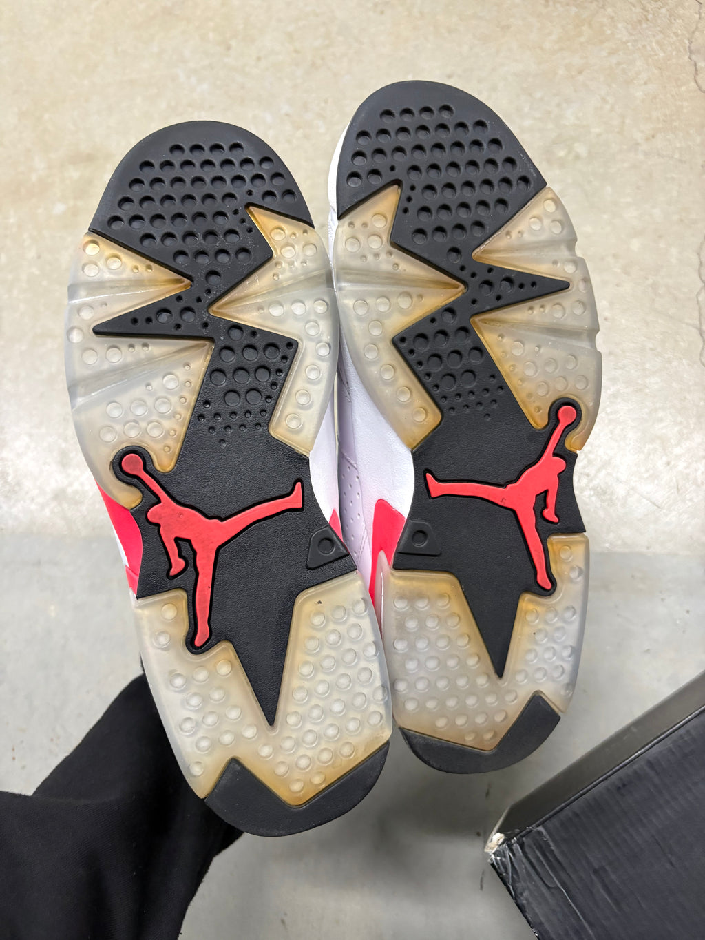 Size 8.5 - Jordan 6 Retro Infrared White 2014