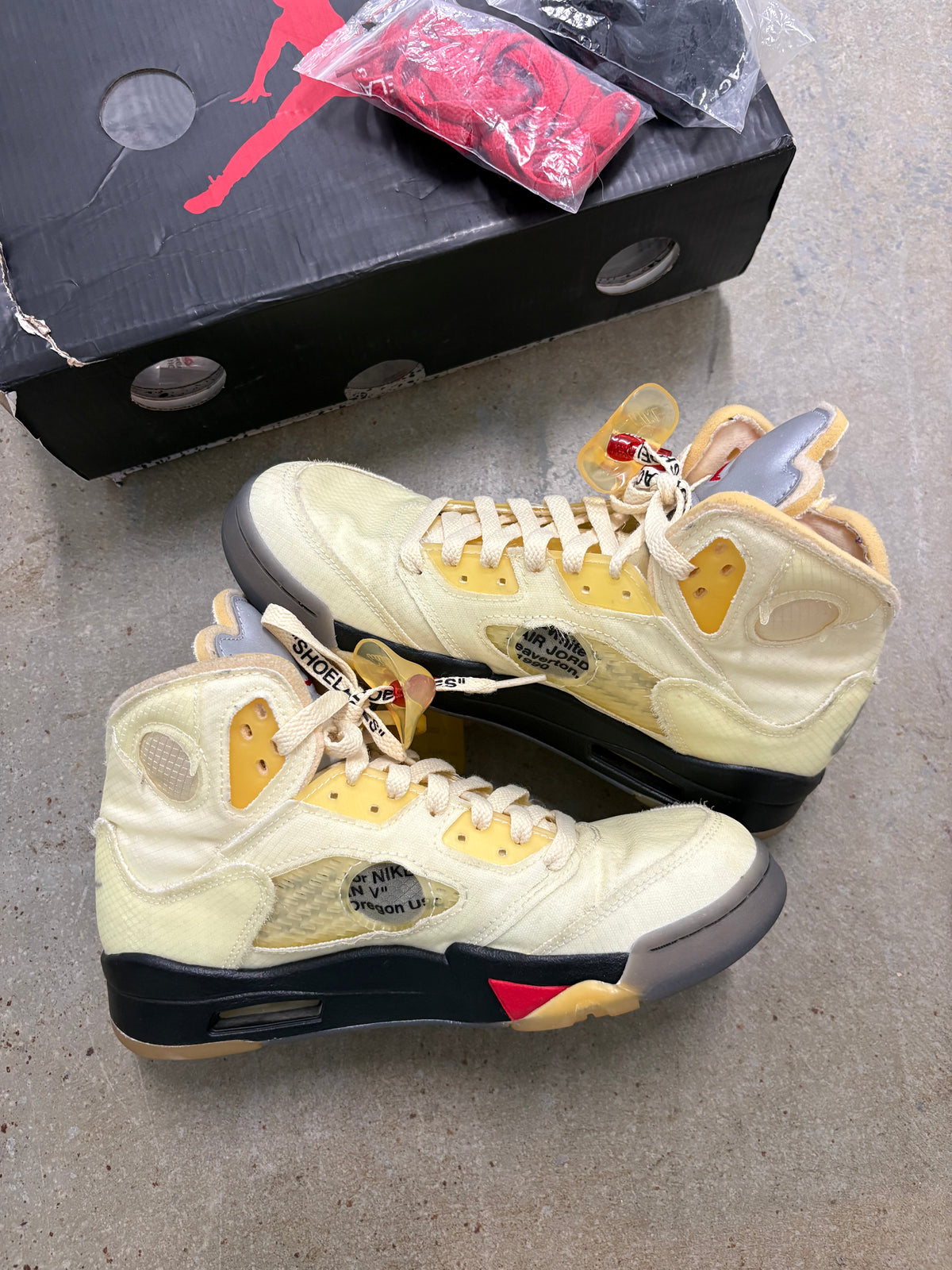 Size 7.5 - Jordan 5 Retro Off White Sail