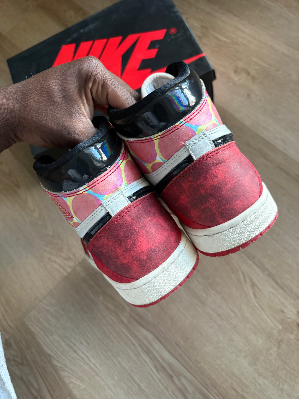 Size 7.5 - Jordan 1 Retro Spider Man / Spider Verse