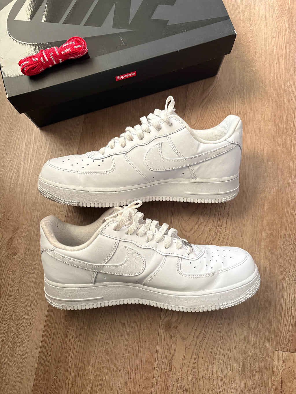 Size 10.5 - Nike Supreme Forces White