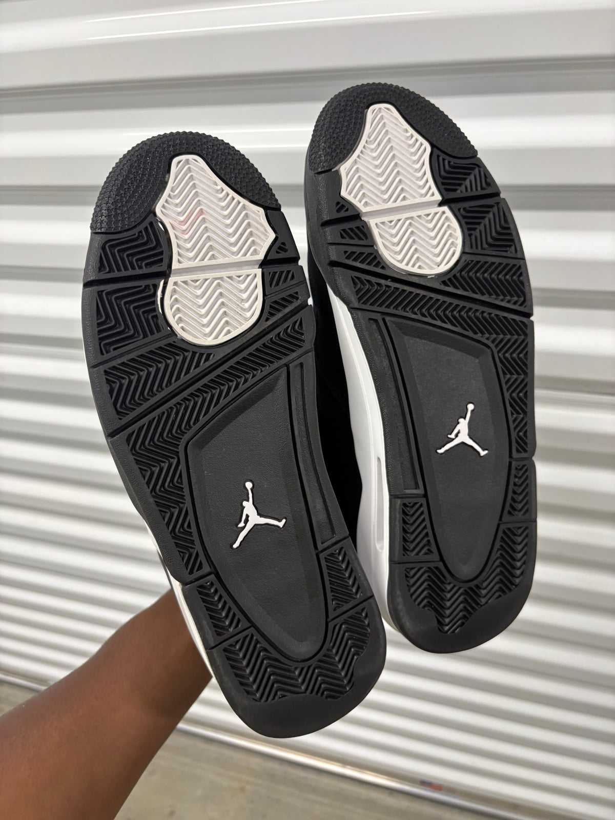 Size 10.5 - Jordan 4 Retro White Thunder