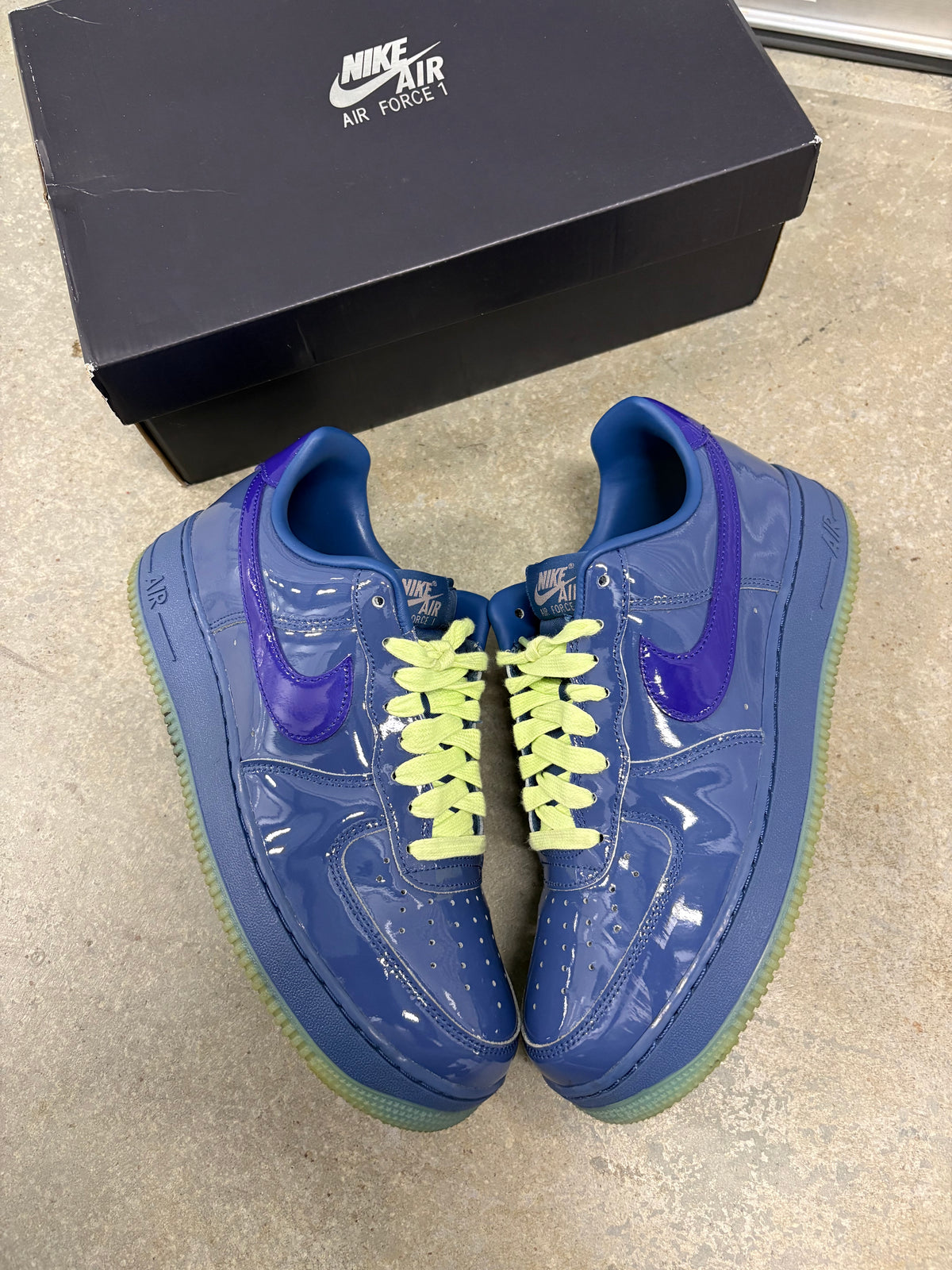 Size 9 - Nike Patent Air Force 1 Low Mystic Navy