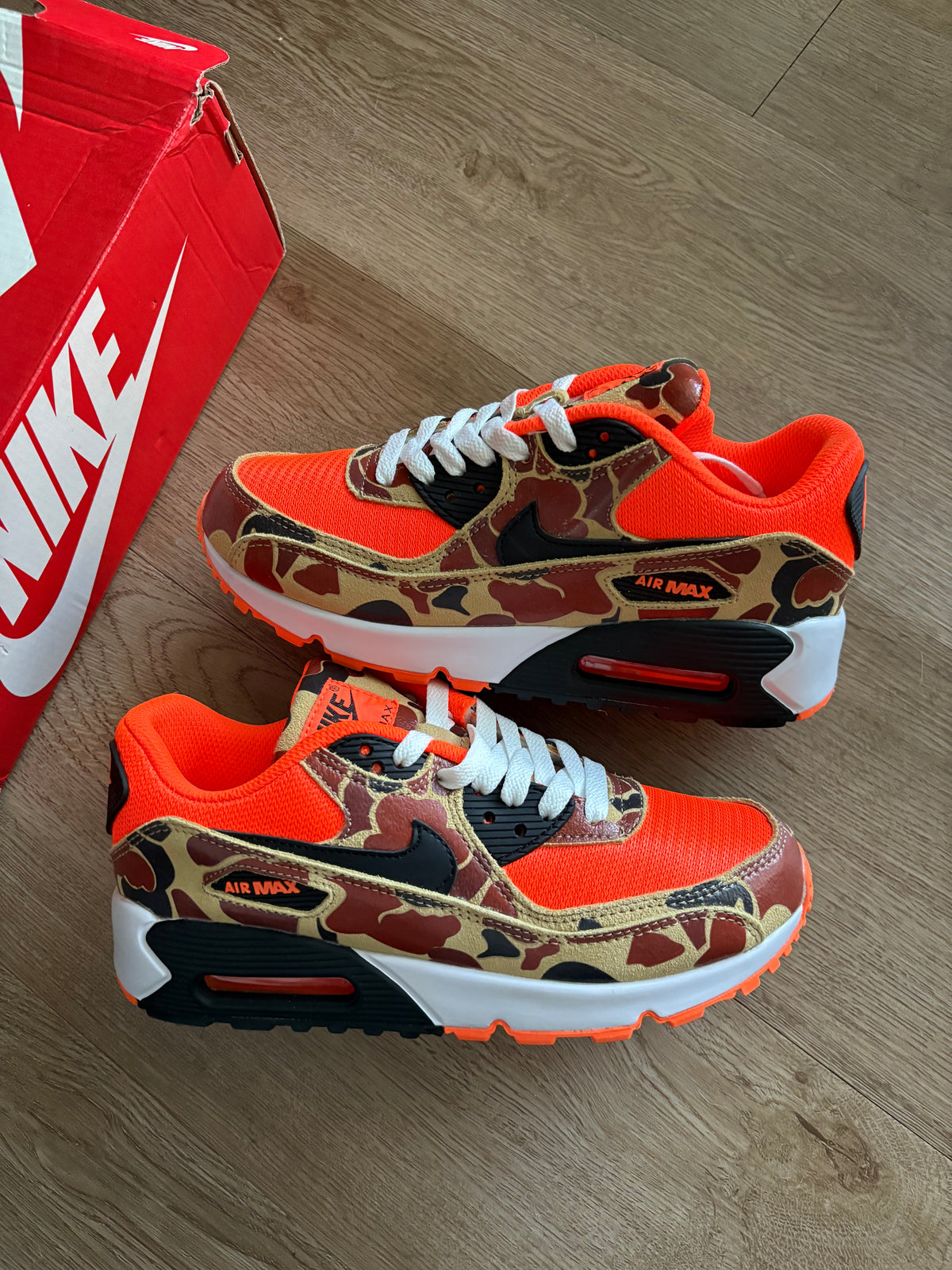 Size 6.5y - Nike Air Max 90 Orange Camo