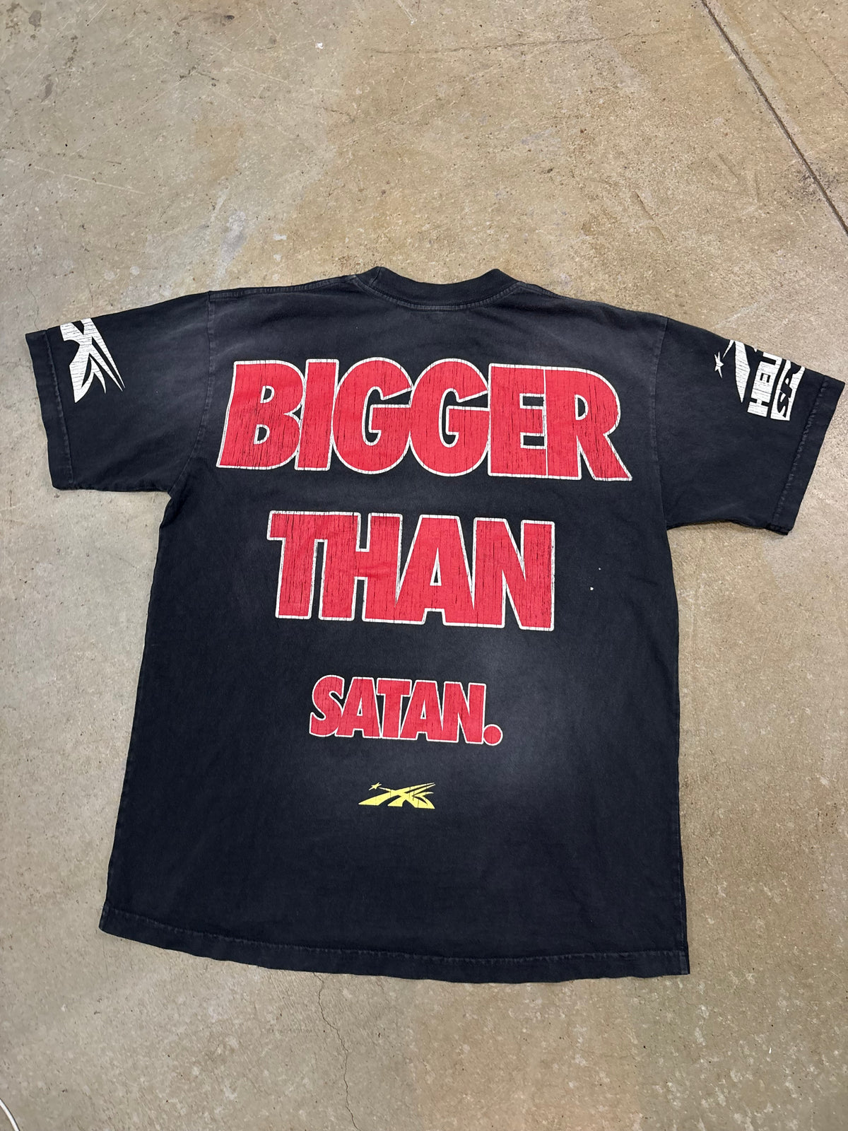 Size M - Hellstars Sports Knock-Out Tee