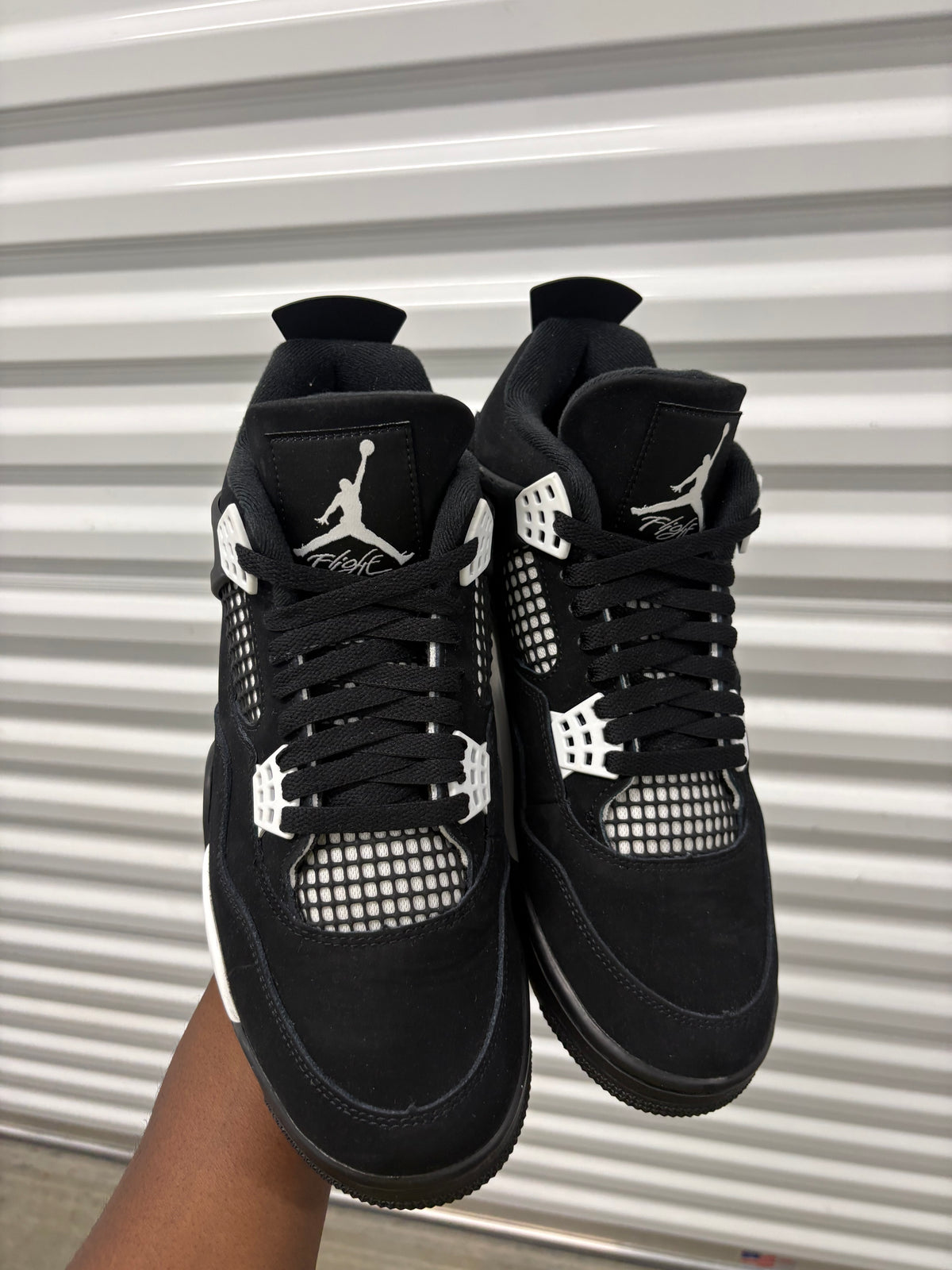 Size 10.5 - Jordan 4 Retro White Thunder