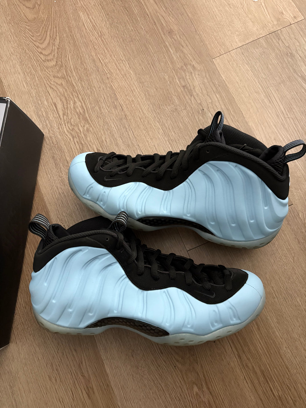 Size 9 - Nike Air Foamposite One Psychic Blue