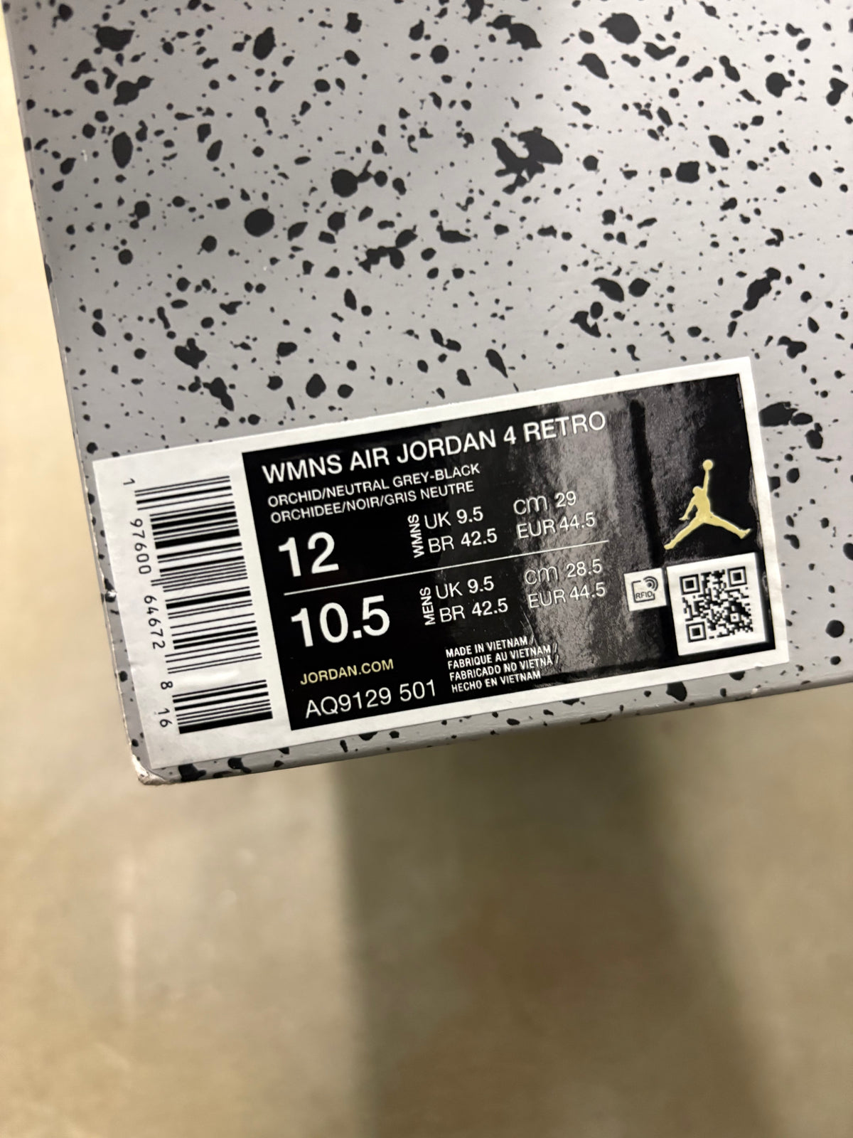 Size 10.5M - Jordan 4 Retro Orchid