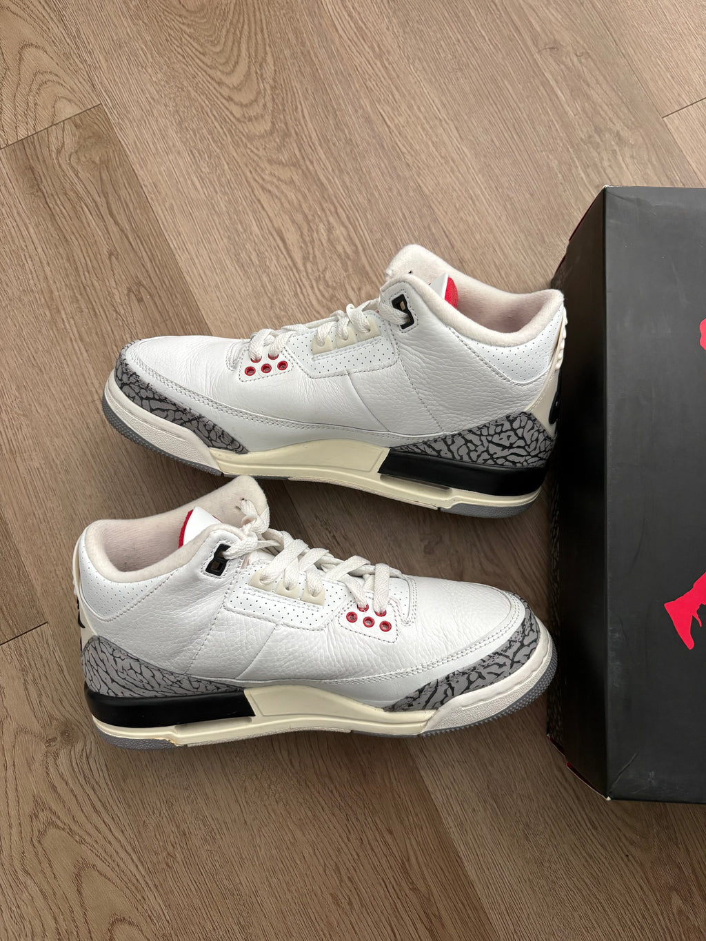 Size 6.5y - Jordan 3 Retro White Cement Reimagined Gs