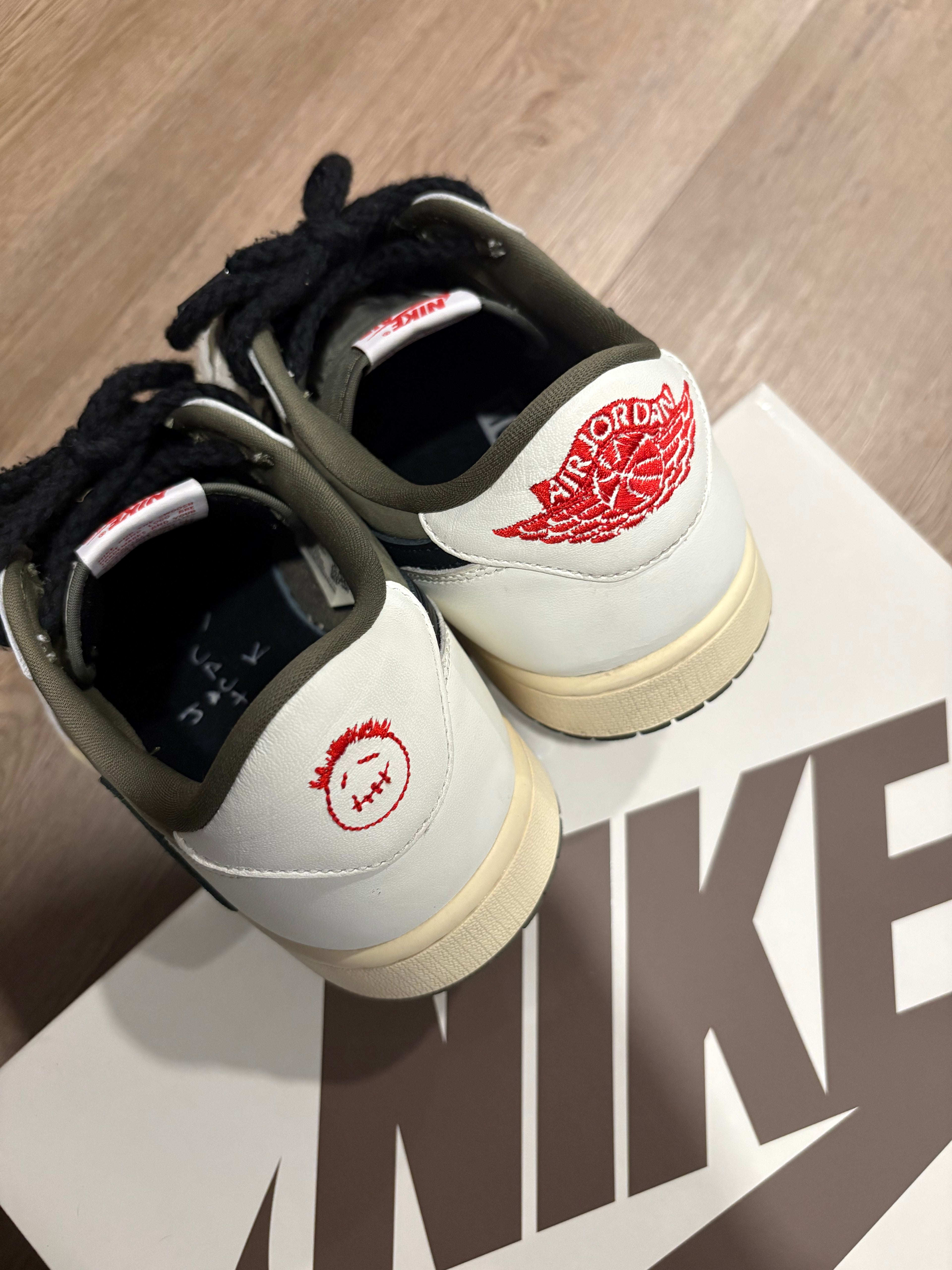Size 11.5 - Travis Scott 1 Low Medium Olive