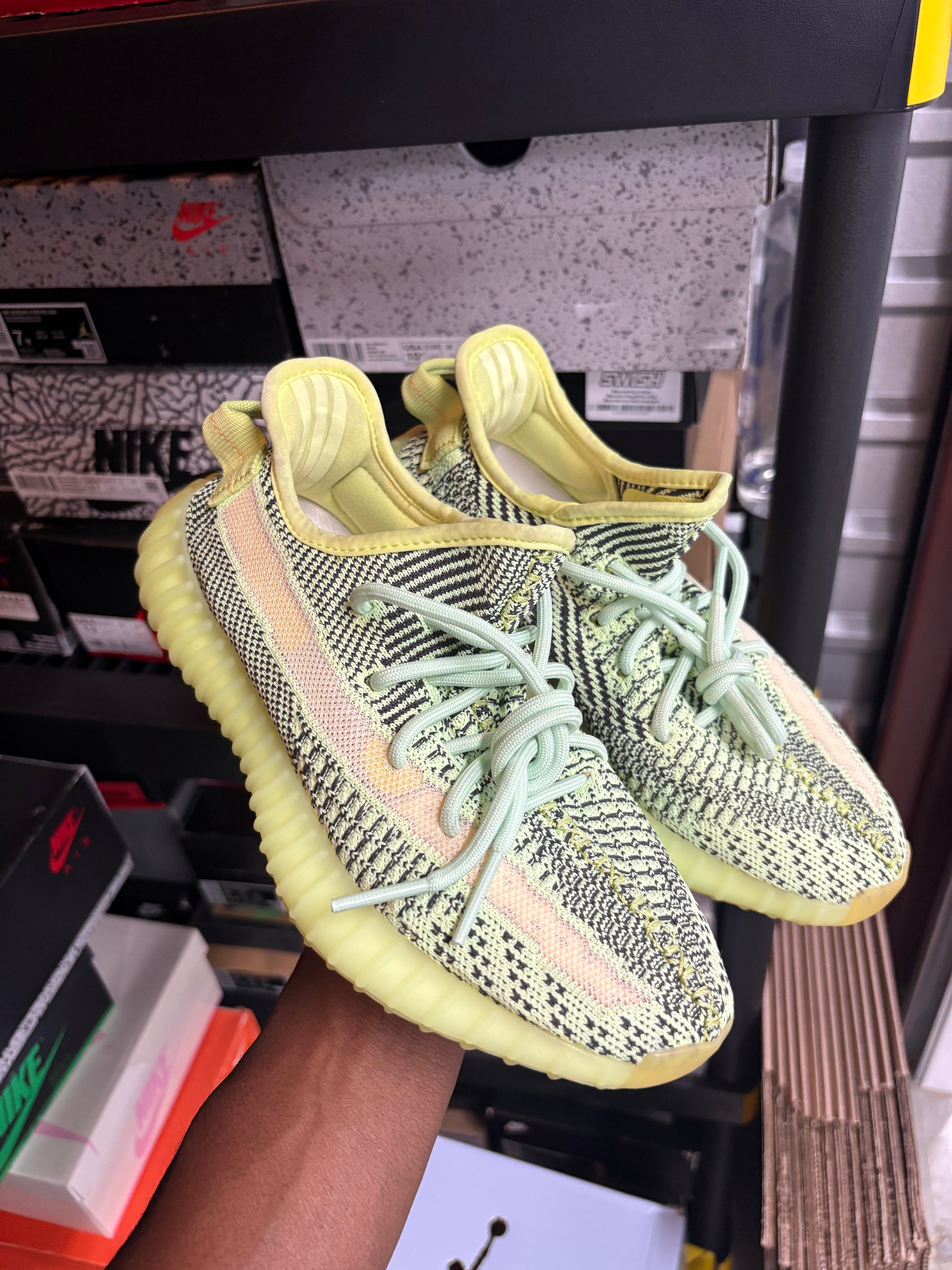 Size 5y - Yeezy Boost 350 V2 Yeezreel